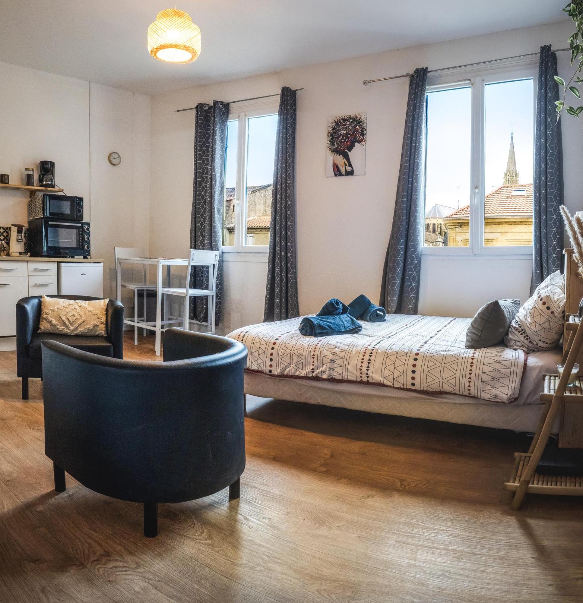 Le Petit Chez Vous - T1 Bergerac -2 Persアパートメント エクステリア 写真